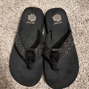 Yellow Box Sparkling Black Sandals